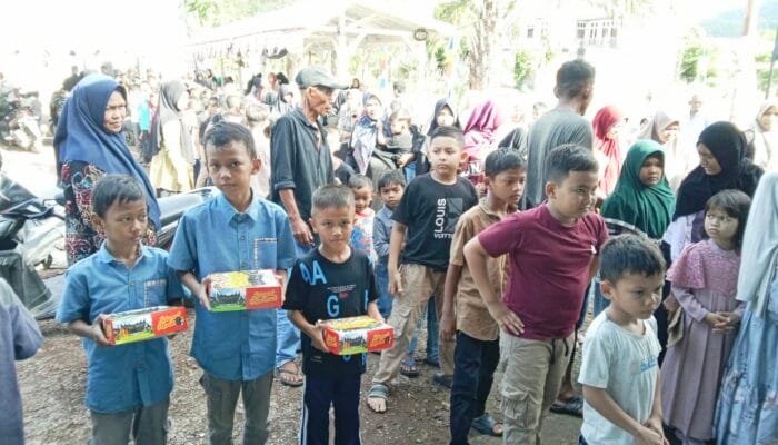 Momen Peringatan Maulid Nabi, Gampong Leu Ue Santuni Anak Yatim dan Hidupkan Tradisi Kenduri