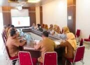 Pimpin Rapat Manajemen, Direktur RSUD Meuraxa: Setiap Masalah Harus Segera Dicarikan Solusi