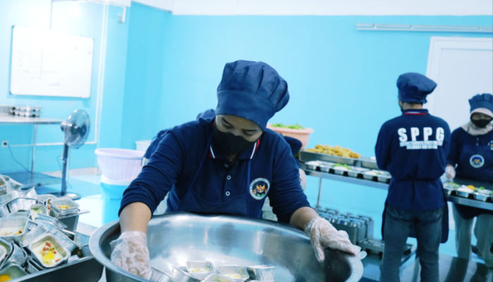 Tingkatkan Keamanan Pangan di SPPG, BGN Keluarkan SOP Baru Proses Pendinginan Makanan